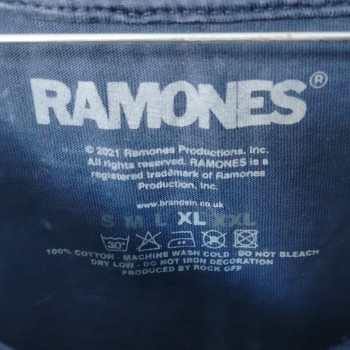 RAMONES (T-Shirt)
