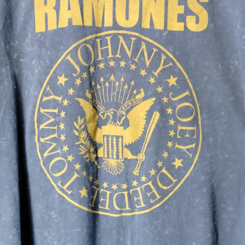 RAMONES (T-Shirt)