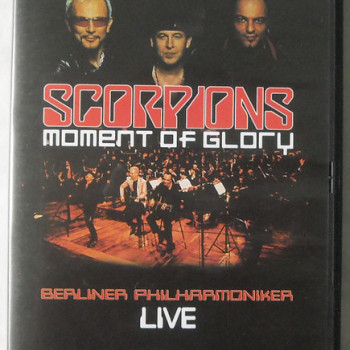 Scorpions & Berliner Philharmoniker - Moment Of Glory - Live